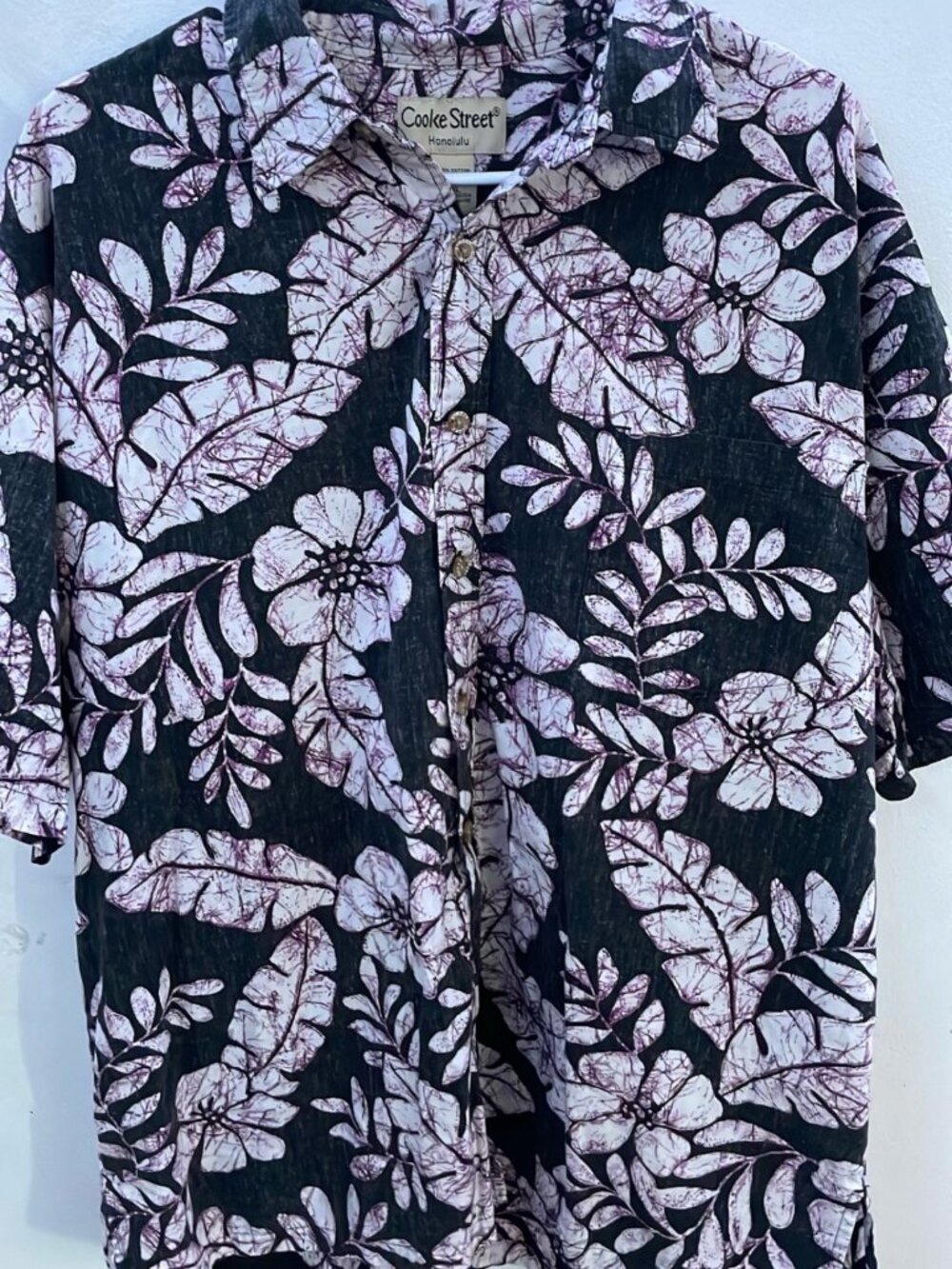 Cooke Street Honolulu Floral Shirt – Purple/White (Men’s XL)